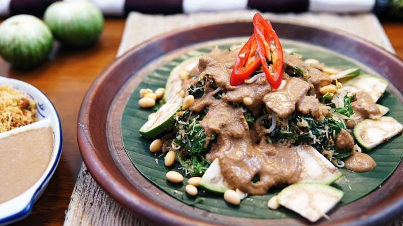 Serombotan Makanan Khas Bali jajanan khas bali