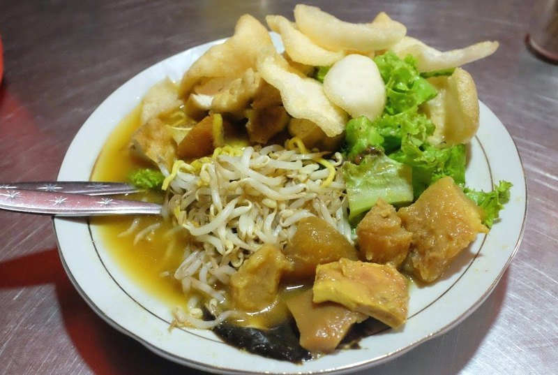 Tahu Campur khas Surabaya makanan khas surabaya dan pembuatannya