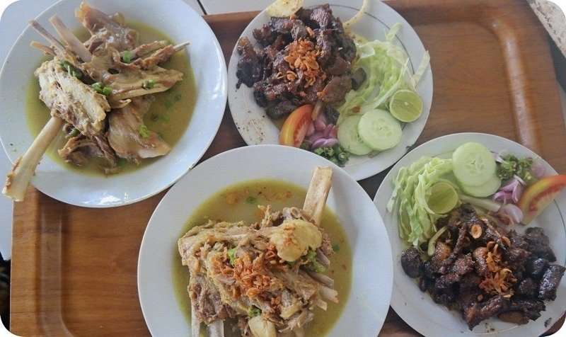 Tengkleng Gajah khas Jogja makan -makan di jogja