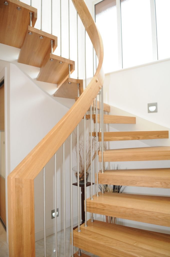 tangga minimalis baja ringan - Bagi-in.com